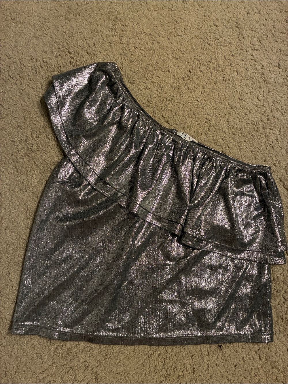 TCEC Silver Metallic One-Shoulder Ruffle Top Small - Picture 2 of 7